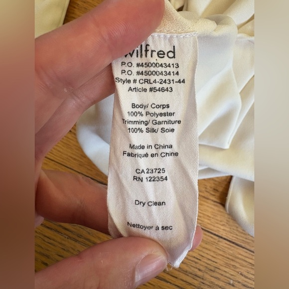 Wilfred 100% silk wrap blouse - Picture 5 of 5